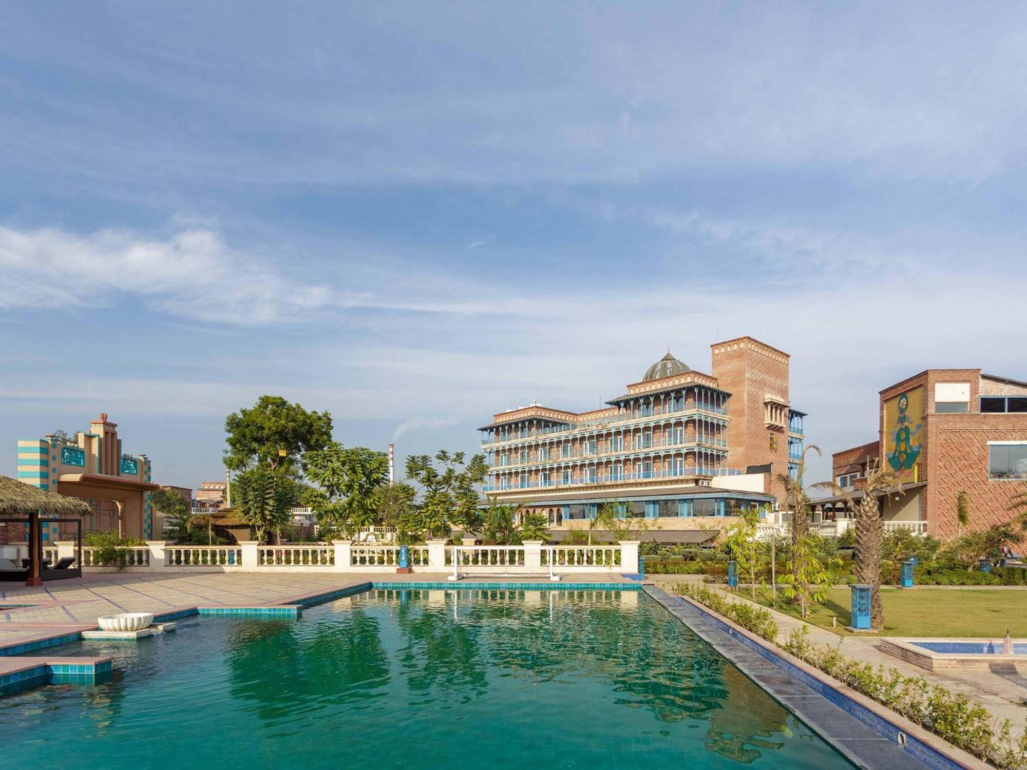 Hotel Namaste Dwaar - The Gateway To Rural India Khatauli Exteriér fotografie
